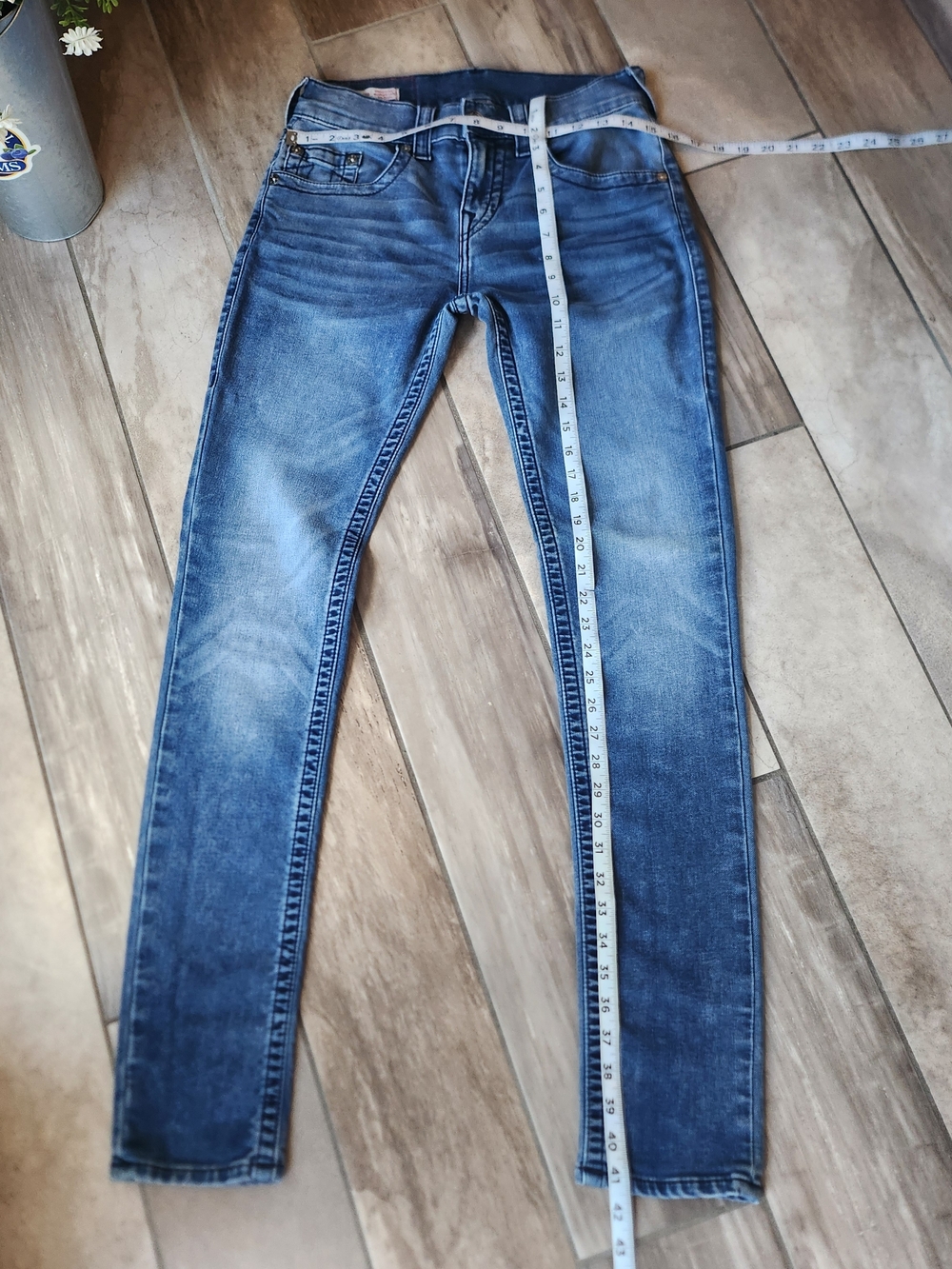 True Religion World Tour Men's Rocco Light Wash Relaxed Skinny Denim Jeans - - Picture 3 of 9